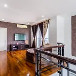Bukit Bintang Penthouse-Seri Bukit Ceylon Serviced Residence